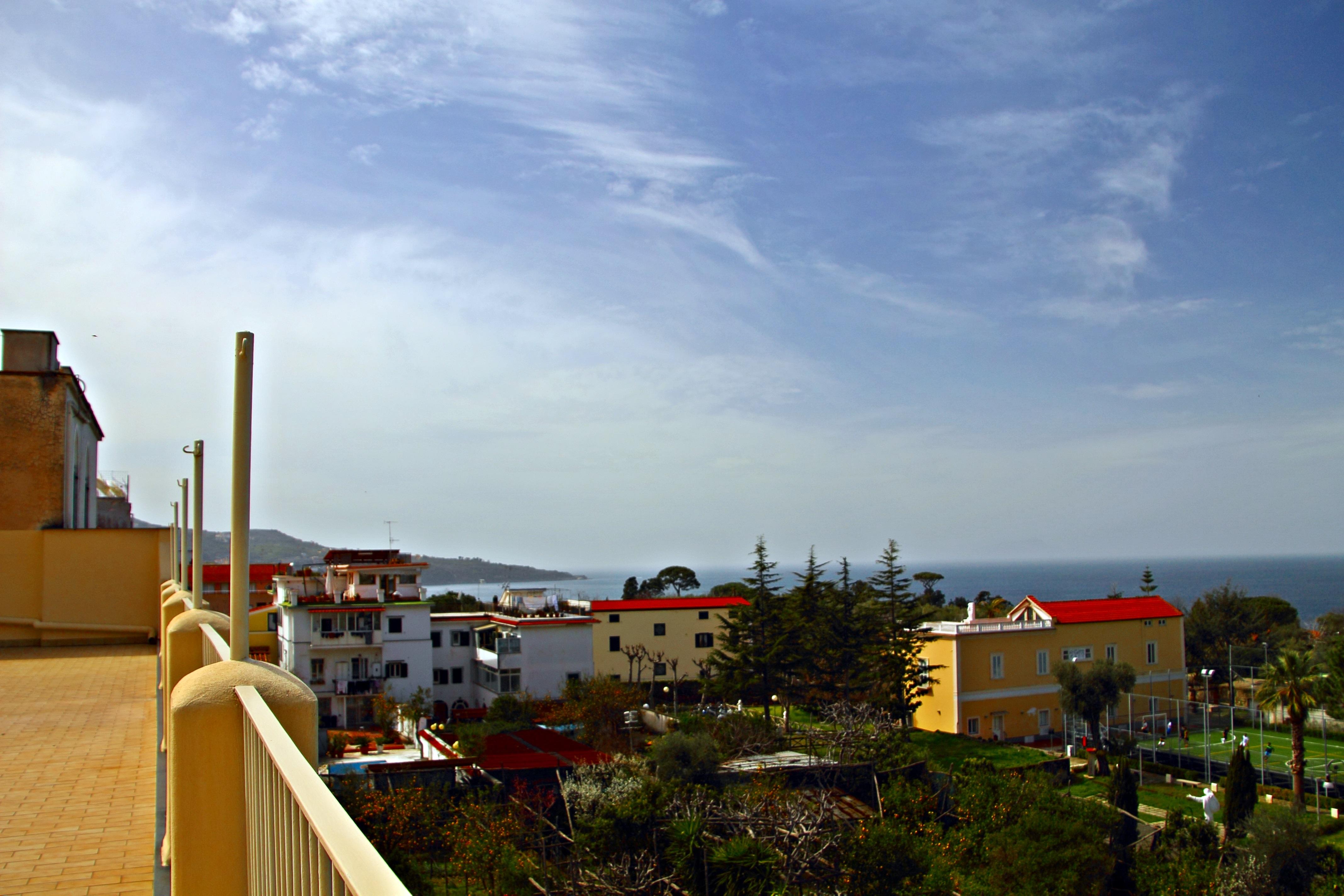 Sisters Hotel 3*